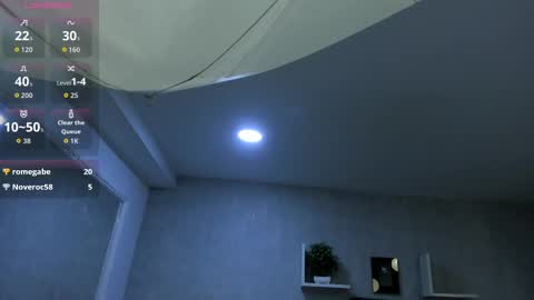 Snapshot of emiliarose_ chatting on 10-07-25, 09:01 EmiliaRose online show from 10-07-25, 09:01