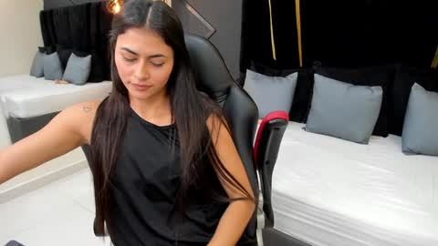 Emillie online show from 12-10-24, 08:38