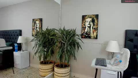 Emilio online show from 10-19-25, 11:11