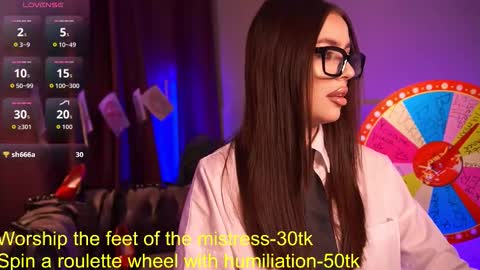  Emiliya  online show from 10-04-25, 01:09