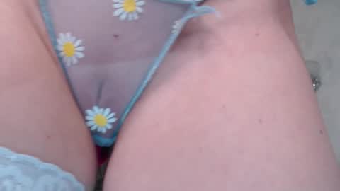 Emily online show from 12-04-25, 07:55