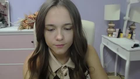 Emilly online show from 12-04-25, 07:50