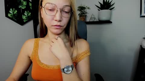 Emilly online show from 12-13-24, 06:53