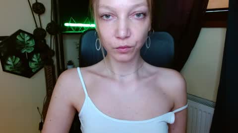 Emilly online show from 04-02-26, 10:46