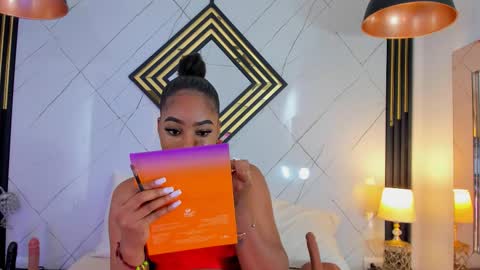 Emilly online show from 11-18-25, 12:31