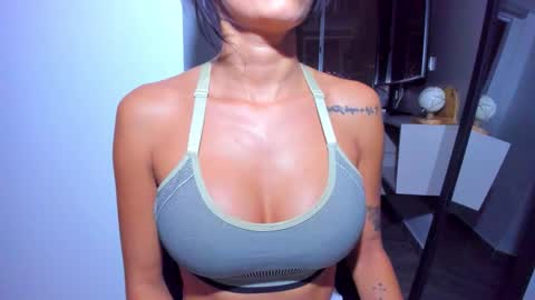 emilly online show from 02-15-26, 09:41