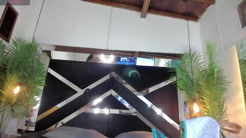 Snapshot of emily18__ chatting on 03-03-25, 11:11 Emily online show from 03-03-25, 11:11