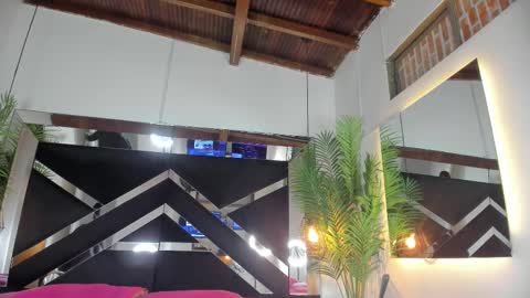 Snapshot of emily18__ chatting on 10-25-25, 10:56 Emily online show from 10-25-25, 10:56