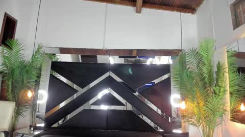 Snapshot of emily18__ chatting on 12-04-25, 10:46 Emily online show from 12-04-25, 10:46