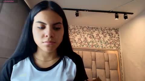 EMILY CUTE online show from 03-02-26, 07:43