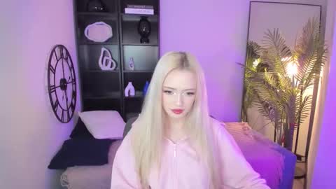 Emily online show from 11-29-25, 04:21