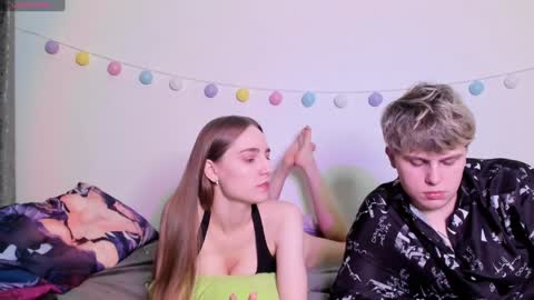 emily_and_ilumi online show from 12-07-24, 07:21