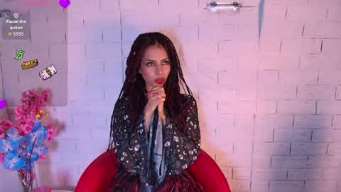 Snapshot of emily_ariana chatting on 03-14-26, 09:53 Emery online show from 03-14-26, 09:53