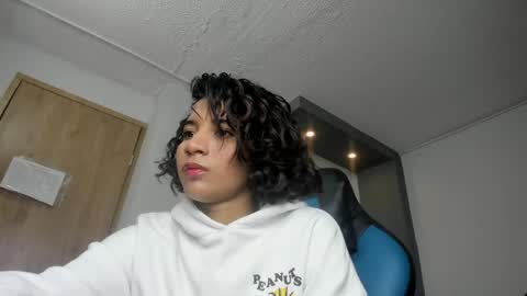 Snapshot of emily_bruss chatting on 05-26-26, 07:43 emily_bruss online show from 05-26-26, 07:43