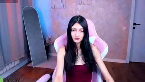 Emily online show from 07-08-26, 09:03