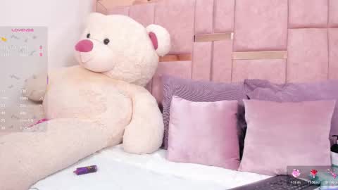  M I A   online430pm- 930pm online show from 02-26-26, 10:42