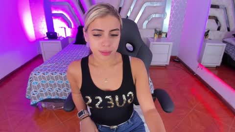 Emily online show from 01-15-25, 10:27
