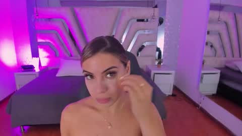 Emily online show from 09-25-25, 11:03