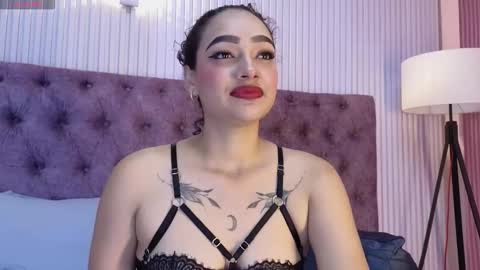 Emily online show from 10-26-25, 08:04