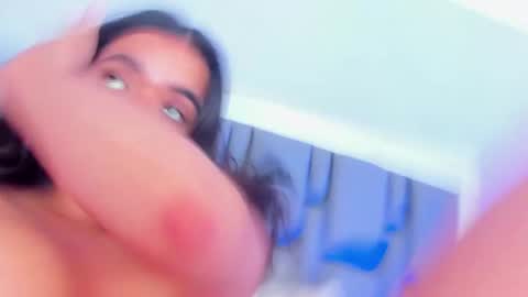 Emi  online show from 02-18-25, 08:14