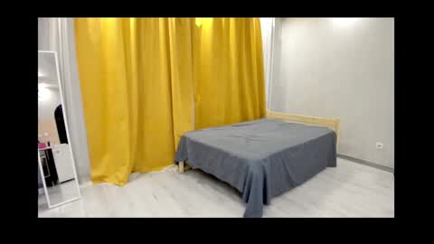 My name is EMILY. Please say hello I like to chat with you. If you have requests or dirty talk please  online show from 02-01-25, 04:35