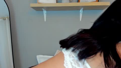 Emily online show from 01-28-25, 02:10