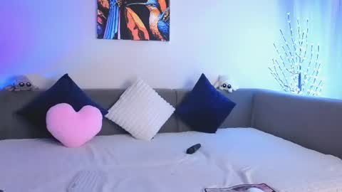Emily Heels online show from 07-28-26, 06:20