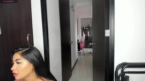 independet model online show from 02-01-25, 10:34