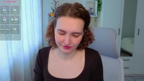 Snapshot of emily_lune chatting on 05-22-26, 01:57 Emily online show from 05-22-26, 01:57