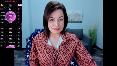 Snapshot of emily_midlton chatting on 03-02-25, 02:00 Emily online show from 03-02-25, 02:00