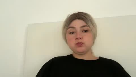 emily_morning_dew online show from 10-14-25, 06:14