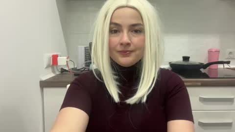 emily_morning_dew online show from 02-02-26, 10:03