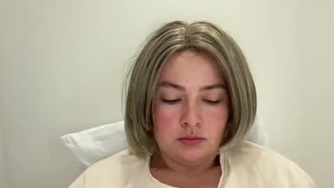 emily_morning_dew online show from 06-10-26, 04:34