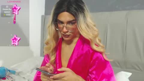 Emily online show from 04-28-26, 08:03