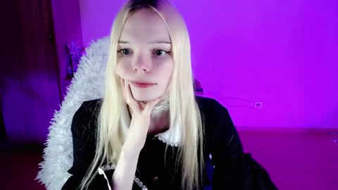 Lia online show from 01-23-25, 09:29