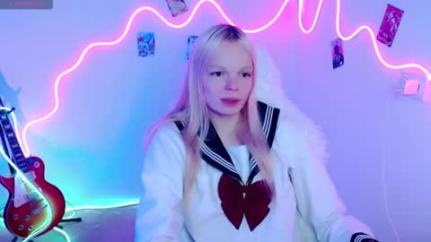 Lia online show from 09-29-25, 02:44