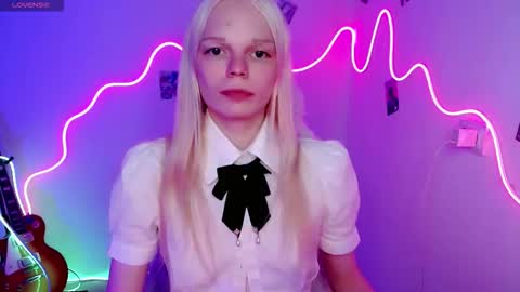 Lia online show from 10-14-25, 09:04