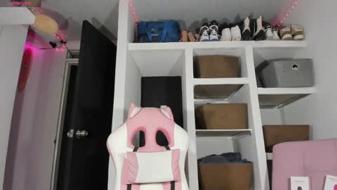 emily_palmeer online show from 01-23-25, 02:33