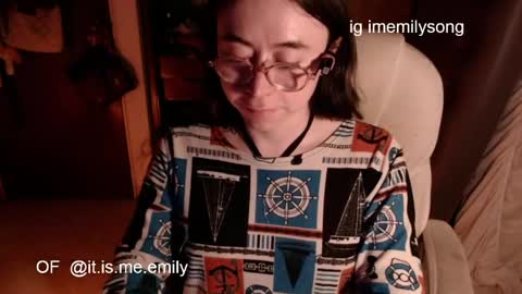 emily_pearl_ online show from 05-27-26, 01:57