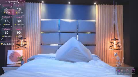 Emily online show from 11-21-25, 11:42