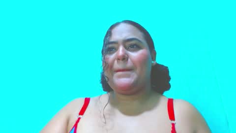 Snapshot of emily_sweet_23 chatting on 12-30-24, 03:36 Liss online show from 12-30-24, 03:36