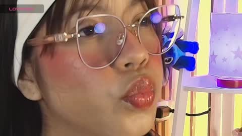 Emily online show from 04-21-26, 12:00