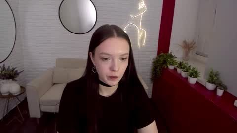 Emily online show from 01-18-26, 06:06