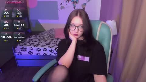 Emily online show from 03-06-26, 05:48