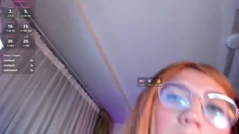 Snapshot of emily_warren__ chatting on 03-11-25, 11:26 emily_warren__ online show from 03-11-25, 11:26