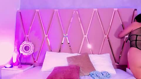 Emily online show from 02-01-26, 12:20