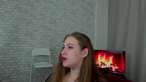 Snapshot of emilyblazee chatting on 03-16-26, 12:17 emilyblazee online show from 03-16-26, 12:17