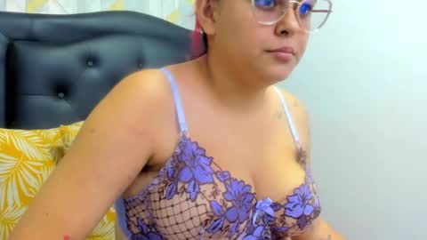 emilybrown21x online show from 09-29-25, 12:27