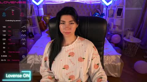 Emy online show from 01-20-25, 07:04