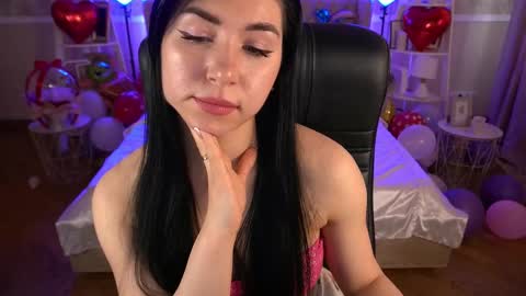 Emy online show from 02-18-25, 09:43